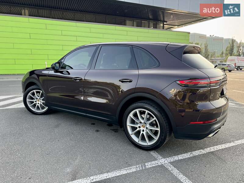 Позашляховик / Кросовер Porsche Cayenne 2018 в Києві