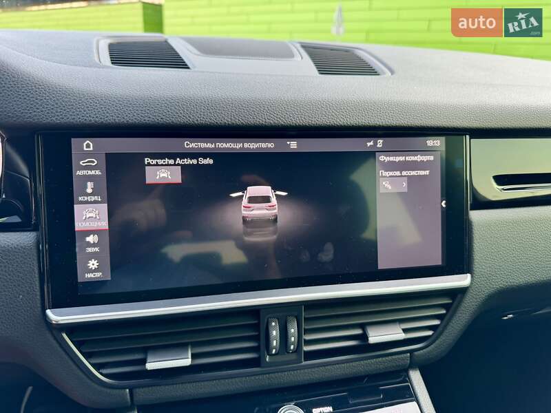 Позашляховик / Кросовер Porsche Cayenne 2018 в Києві