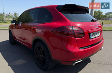 Внедорожник / Кроссовер Porsche Cayenne 2013 в 