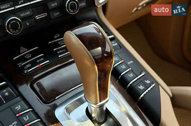 Внедорожник / Кроссовер Porsche Cayenne 2013 в 