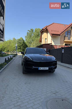 Внедорожник / Кроссовер Porsche Cayenne 2019 в 