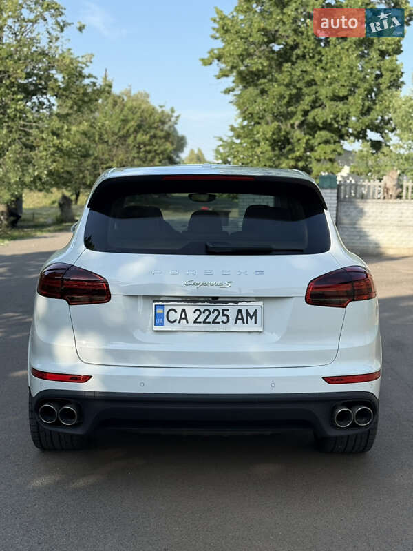 Позашляховик / Кросовер Porsche Cayenne 2017 в Черкасах фото 9 Позашляховик / Кросовер Porsche Cayenne 2017 в Черкасах