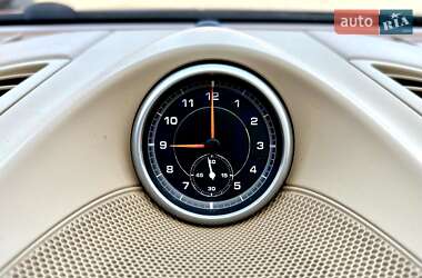 Внедорожник / Кроссовер Porsche Cayenne 2012 в 