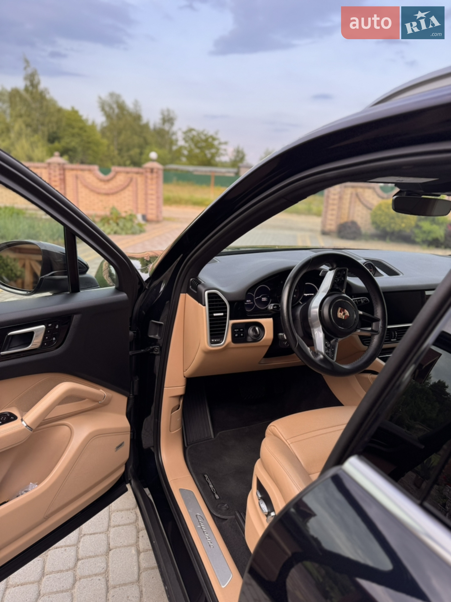 2020 Porsche Cayenne - мініатюра 16