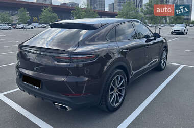 Внедорожник / Кроссовер Porsche Cayenne 2019 в 