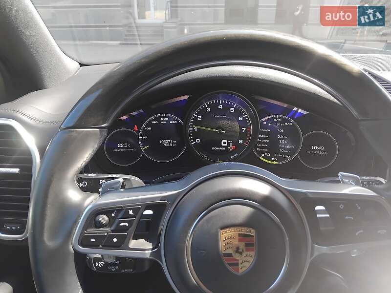 Позашляховик / Кросовер Porsche Cayenne 2019 в Києві