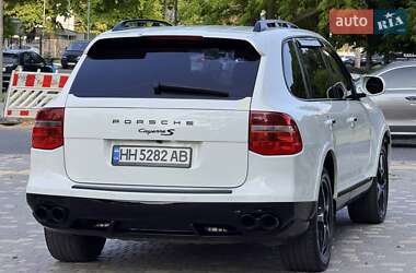Внедорожник / Кроссовер Porsche Cayenne 2008 в 