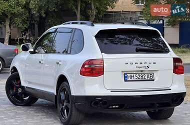 Внедорожник / Кроссовер Porsche Cayenne 2008 в 