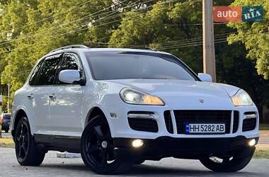 Внедорожник / Кроссовер Porsche Cayenne 2008 в 