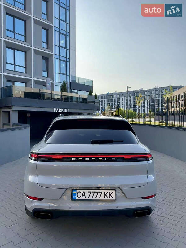 Позашляховик / Кросовер Porsche Cayenne 2023 в Черкасах