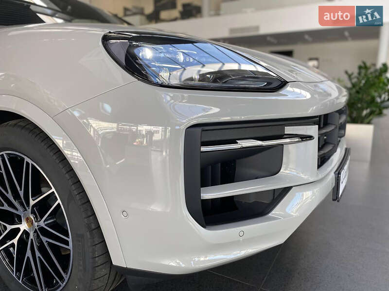 Позашляховик / Кросовер Porsche Cayenne 2023 в Черкасах