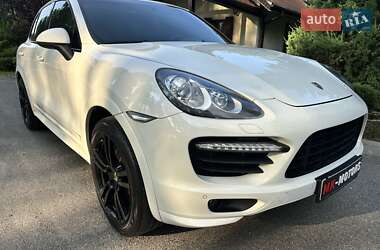 Позашляховик / Кросовер Porsche Cayenne 2010 в Києві