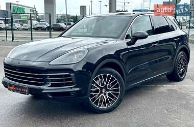 Позашляховик / Кросовер Porsche Cayenne 2018 в Києві