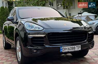 Внедорожник / Кроссовер Porsche Cayenne 2015 в Одессе