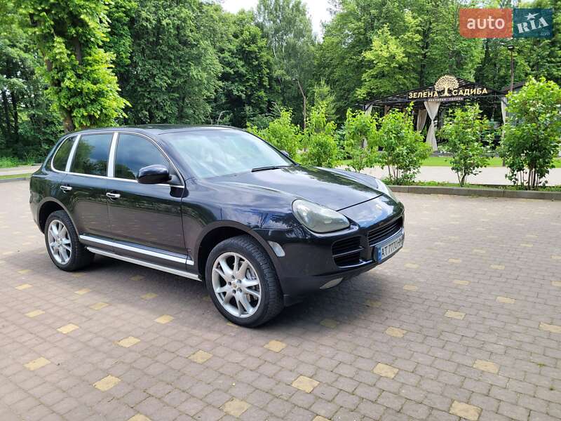 Позашляховик / Кросовер Porsche Cayenne 2004 в Долині