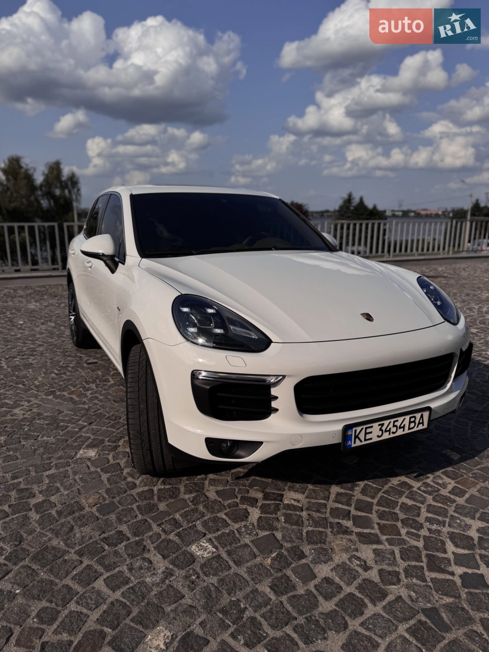 2015 Porsche Cayenne - мініатюра 36