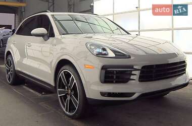 Внедорожник / Кроссовер Porsche Cayenne 2020 в 