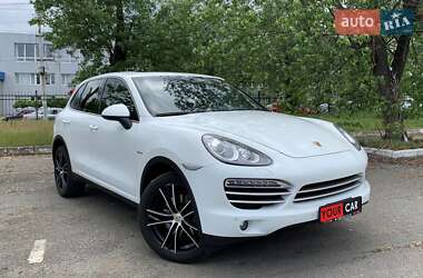 Позашляховик / Кросовер Porsche Cayenne 2014 в 