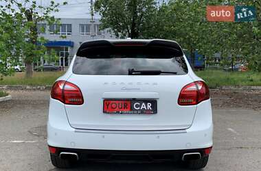 Позашляховик / Кросовер Porsche Cayenne 2014 в 