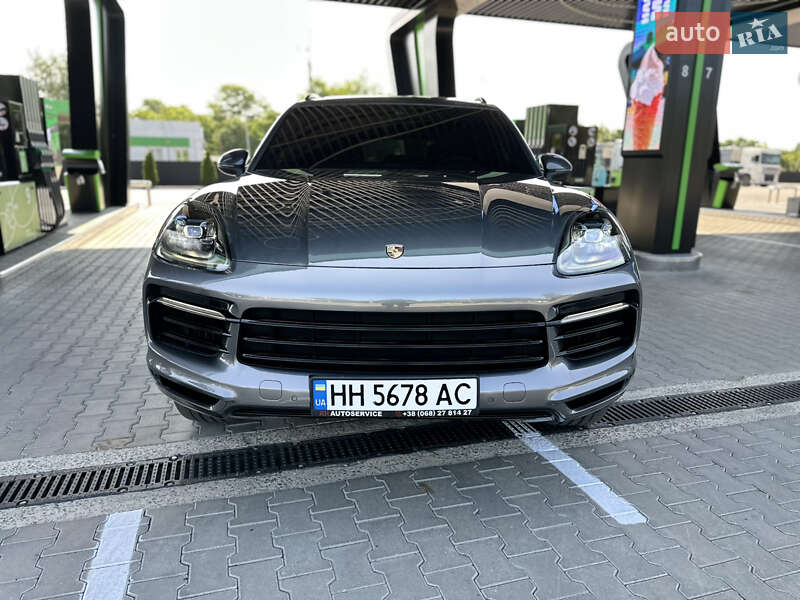 Позашляховик / Кросовер Porsche Cayenne 2019 в Одесі