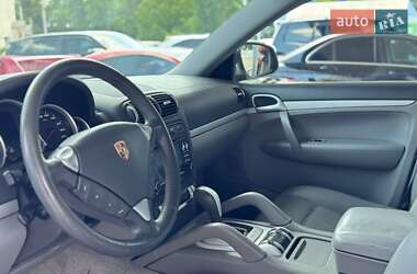 Позашляховик / Кросовер Porsche Cayenne 2005 в 