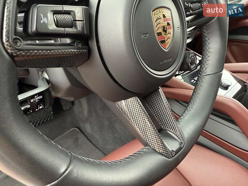 Внедорожник / Кроссовер Porsche Cayenne 2023 в Киеве