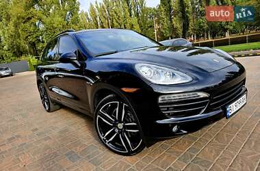 Внедорожник / Кроссовер Porsche Cayenne 2013 в 