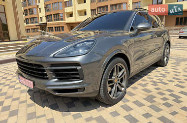 Внедорожник / Кроссовер Porsche Cayenne 2020 в Измаиле