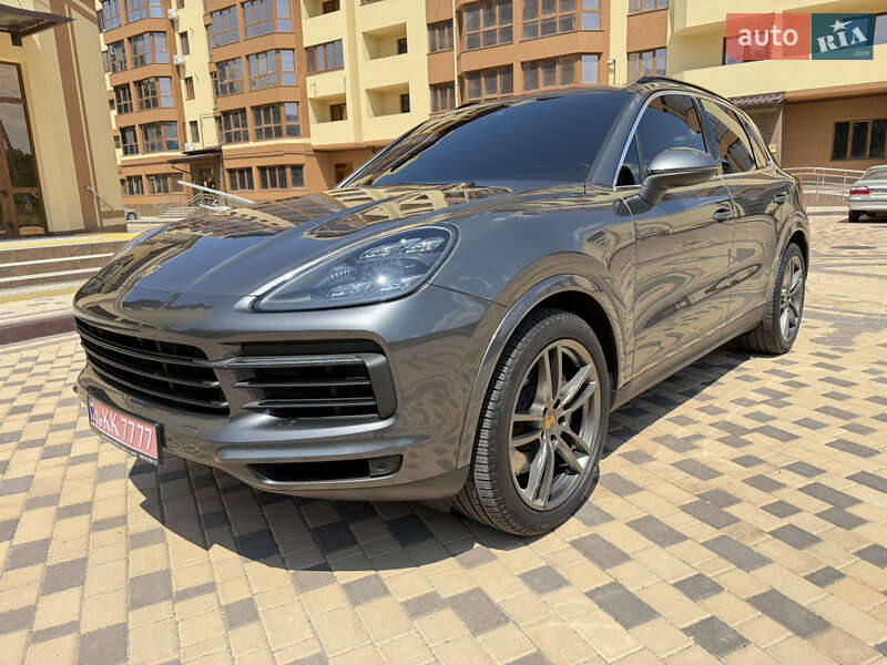 Porsche Cayenne 2020