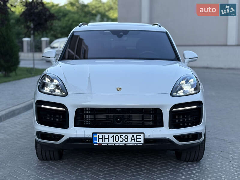 Внедорожник / Кроссовер Porsche Cayenne 2019 в Одессе