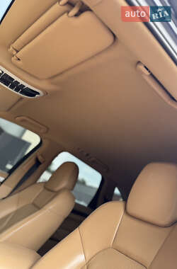 Внедорожник / Кроссовер Porsche Cayenne 2012 в 