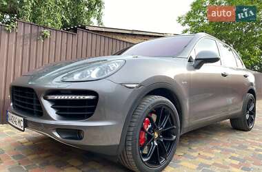 Внедорожник / Кроссовер Porsche Cayenne 2010 в Киеве
