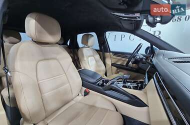 Позашляховик / Кросовер Porsche Cayenne 2018 в 