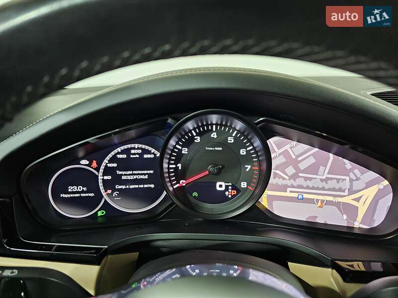 Внедорожник / Кроссовер Porsche Cayenne 2018 в Киеве фото 40 Внедорожник / Кроссовер Porsche Cayenne 2018 в Киеве