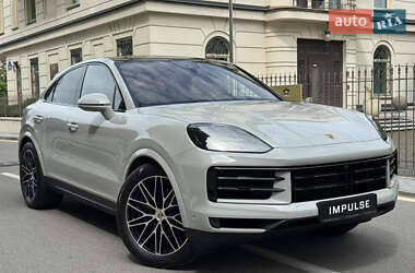 Позашляховик / Кросовер Porsche Cayenne 2024 в 