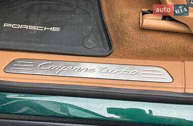 Внедорожник / Кроссовер Porsche Cayenne 2013 в 