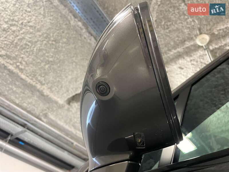 Внедорожник / Кроссовер Porsche Cayenne 2019 в Киеве