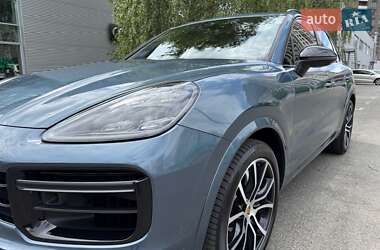 Внедорожник / Кроссовер Porsche Cayenne 2019 в 