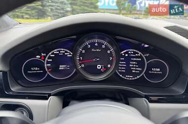 Внедорожник / Кроссовер Porsche Cayenne 2019 в 