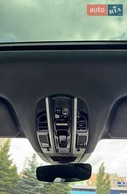 Внедорожник / Кроссовер Porsche Cayenne 2019 в 
