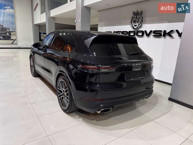 Внедорожник / Кроссовер Porsche Cayenne 2019 в Одессе