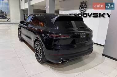 Внедорожник / Кроссовер Porsche Cayenne 2019 в 