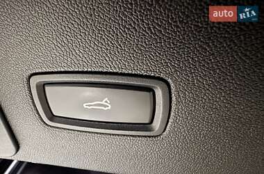 Внедорожник / Кроссовер Porsche Cayenne 2019 в 