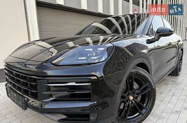 Внедорожник / Кроссовер Porsche Cayenne 2024 в 