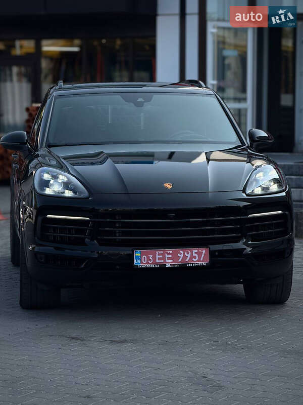 Позашляховик / Кросовер Porsche Cayenne 2022 в Києві