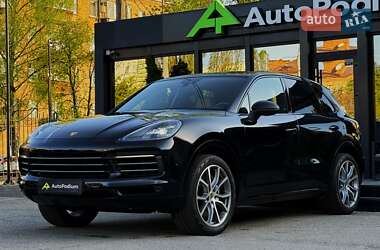 Внедорожник / Кроссовер Porsche Cayenne 2021 в 