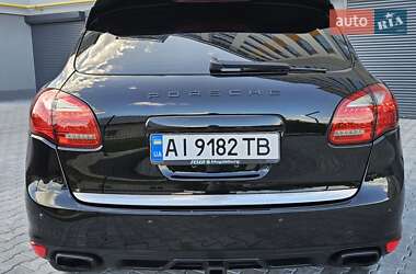 Внедорожник / Кроссовер Porsche Cayenne 2011 в 