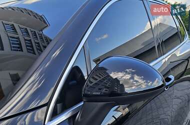 Внедорожник / Кроссовер Porsche Cayenne 2011 в 