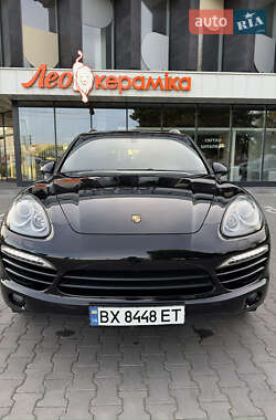 Внедорожник / Кроссовер Porsche Cayenne 2013 в Хмельницком