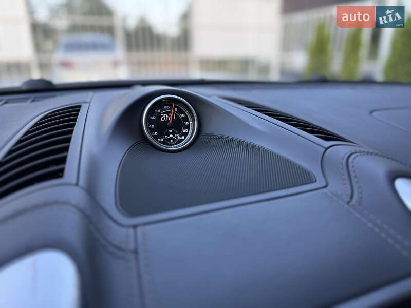 Позашляховик / Кросовер Porsche Cayenne 2016 в Одесі фото 21 Позашляховик / Кросовер Porsche Cayenne 2016 в Одесі